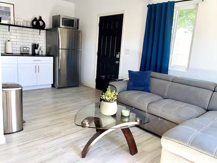 Detached Studio Guesthouse full kitchen appliances at a direct-booking vacation rental in Phoenix, Arizona